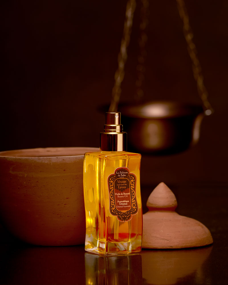 Load image into Gallery viewer, Beauty Oil - Ayurvedic Treatment - Amber Vanilla Patchouli Journey To The Spices Route
