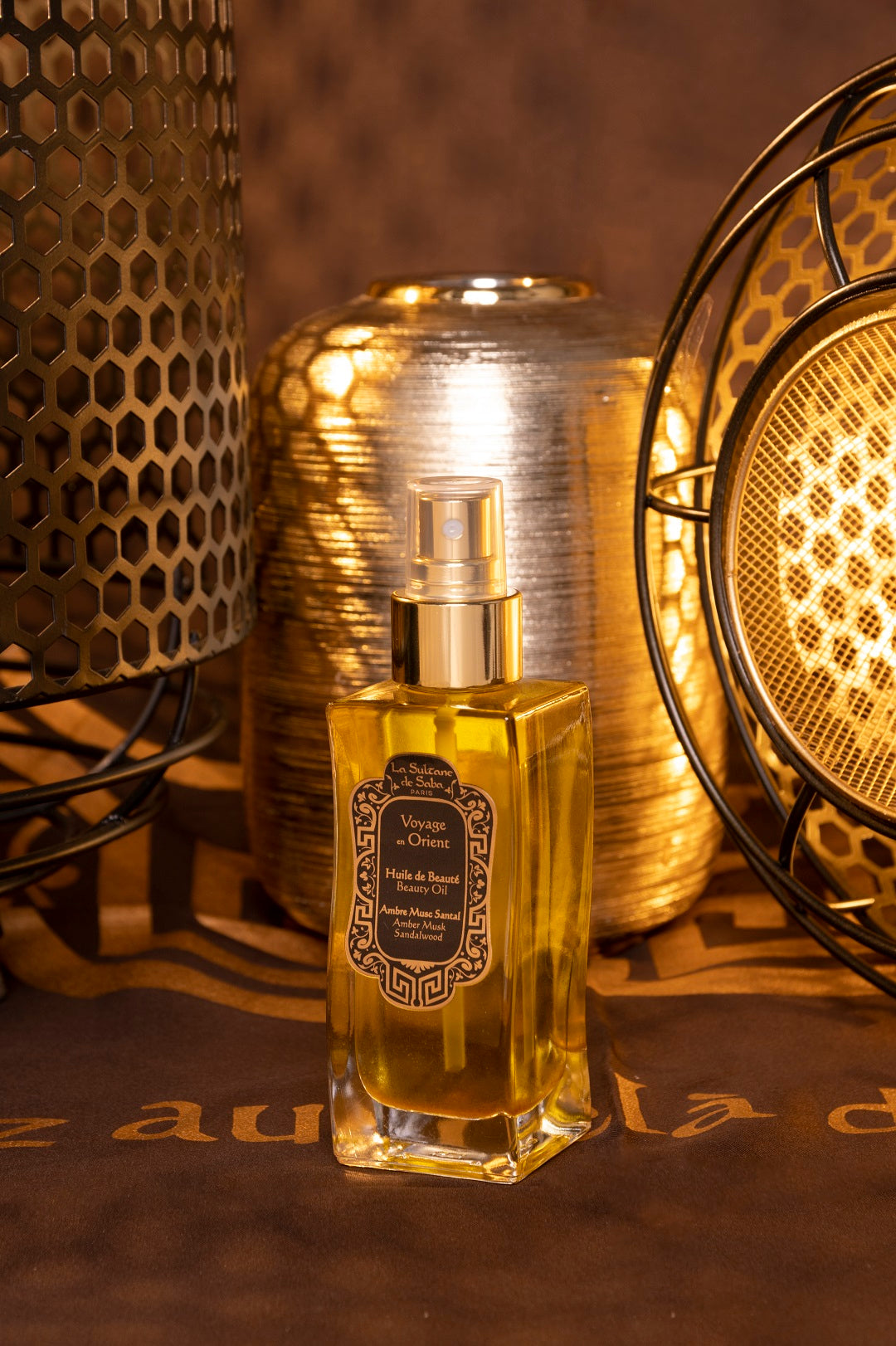 Load image into Gallery viewer, Beauty Oil - Amber Musk Sandalwood - Eastern Journey

